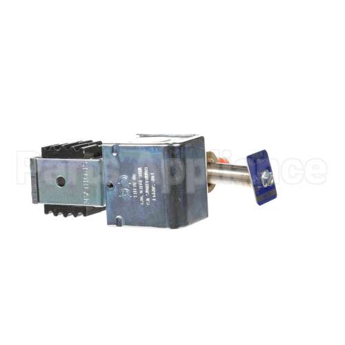 09-09645 Master-Bilt Solenoid Valve Sp# E6S130 3/8