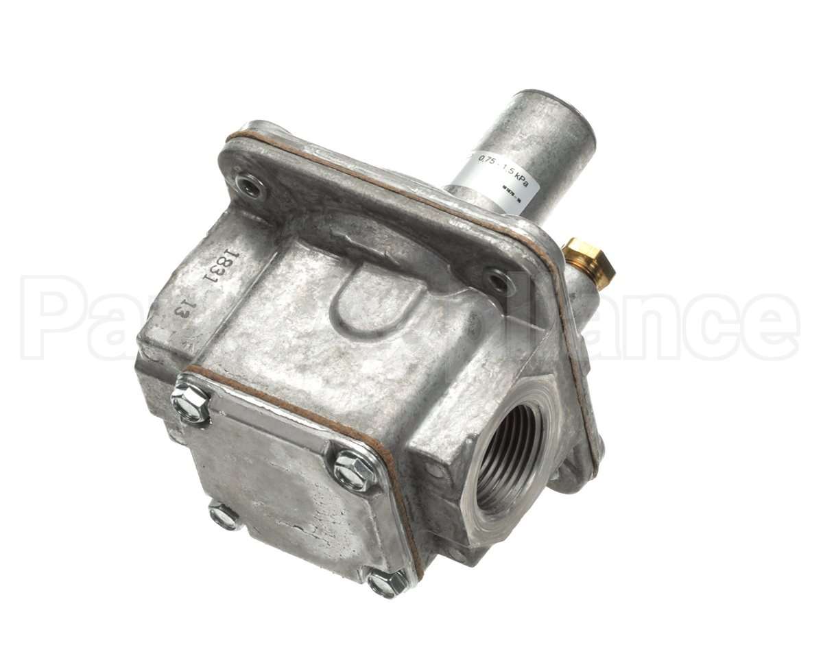 0CA577 Electrolux Professional Gas Pressure Controller; R500S 3/4Npt