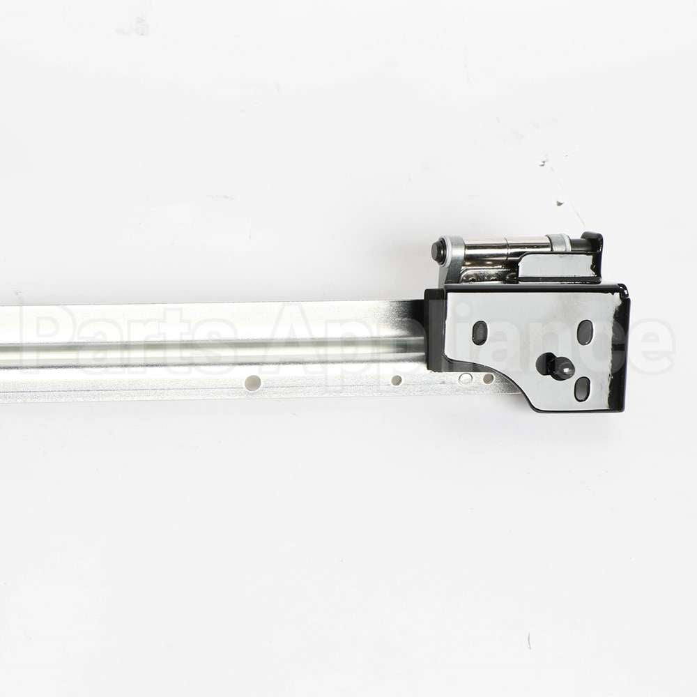 11028195 Bosch Hinge