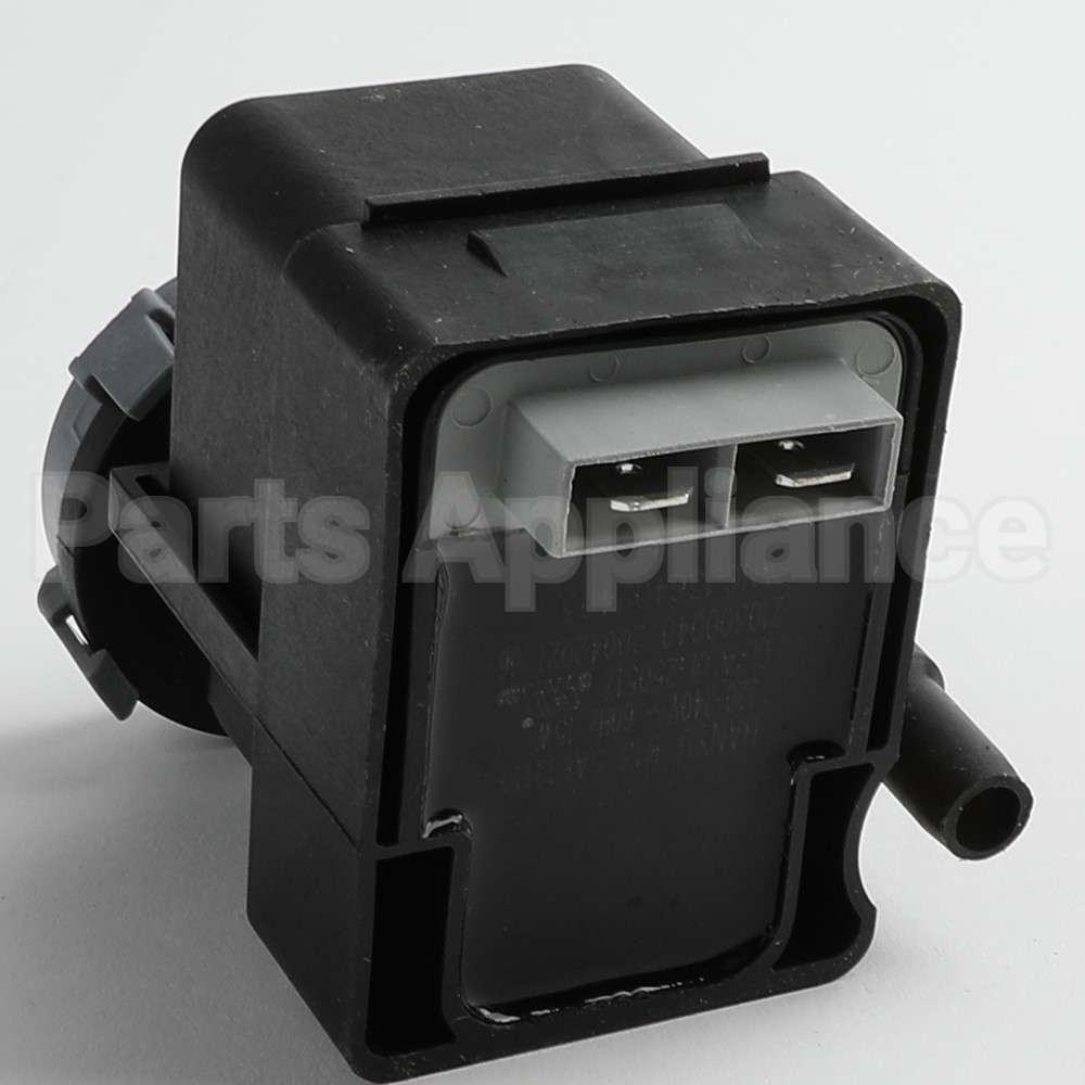 136402403 Frigidaire Pump