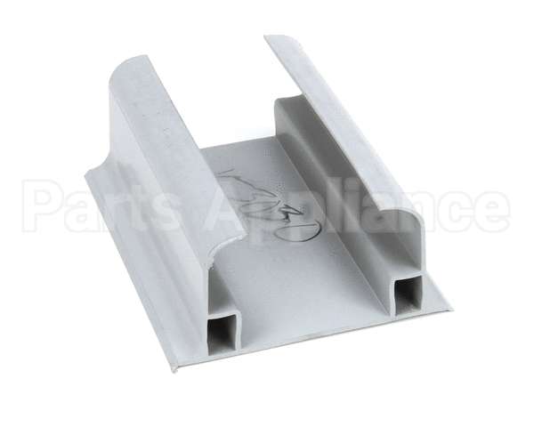 153030 Norlake 7 Long Vinyl Floor Screed