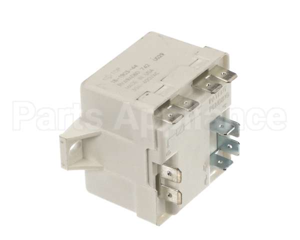 18-1903-44 Scotsman Relay Start