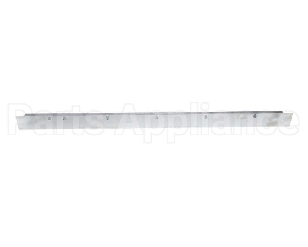 21816835 Bakers Pride Cover, Front