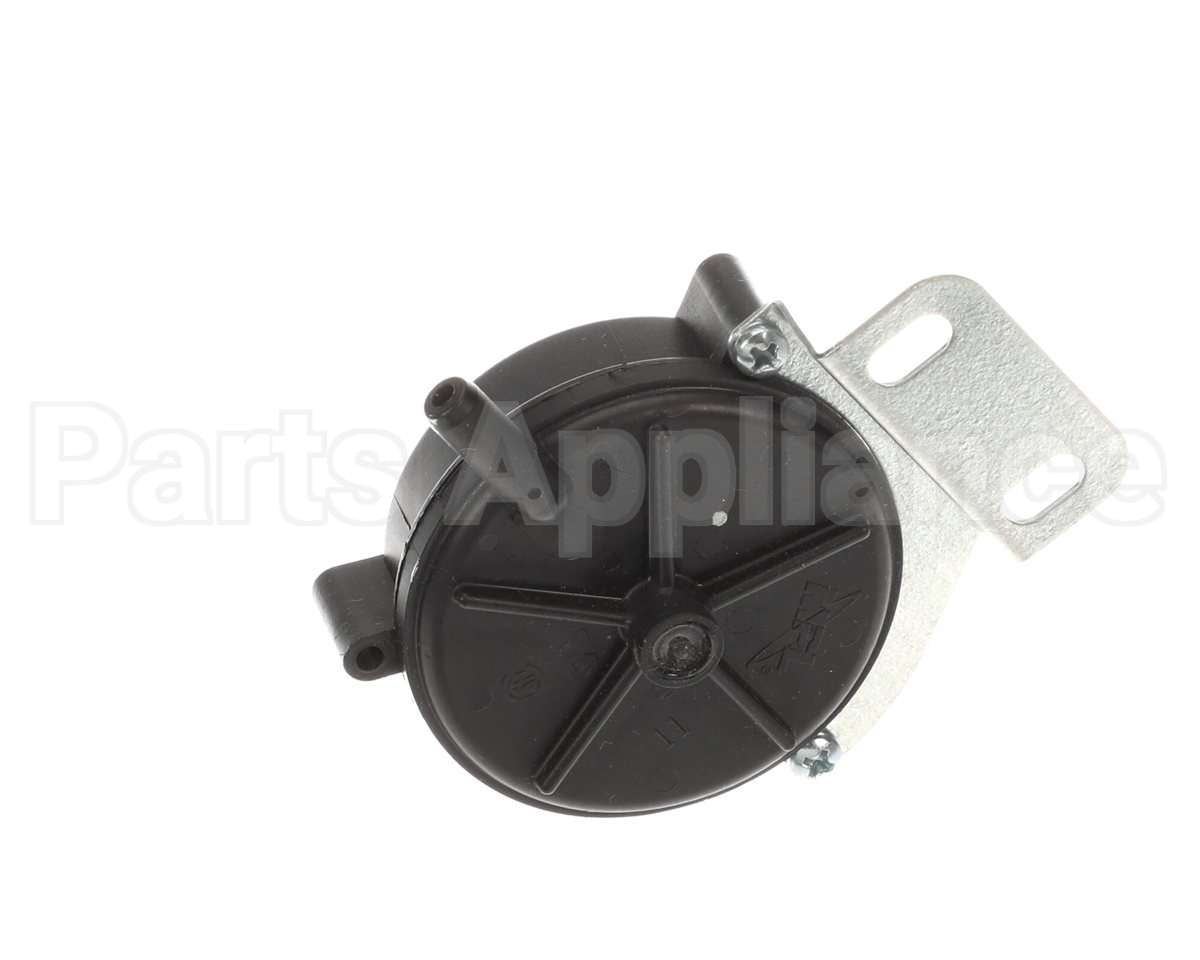 24W98 Lennox -.31"Wc Spst Pressure Switch