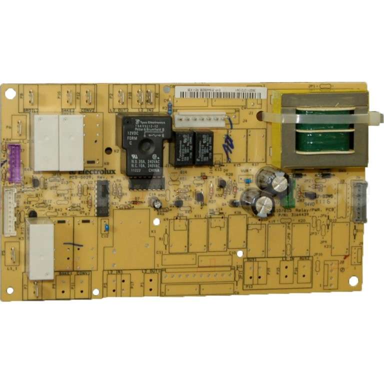 316443920 Frigidaire Board