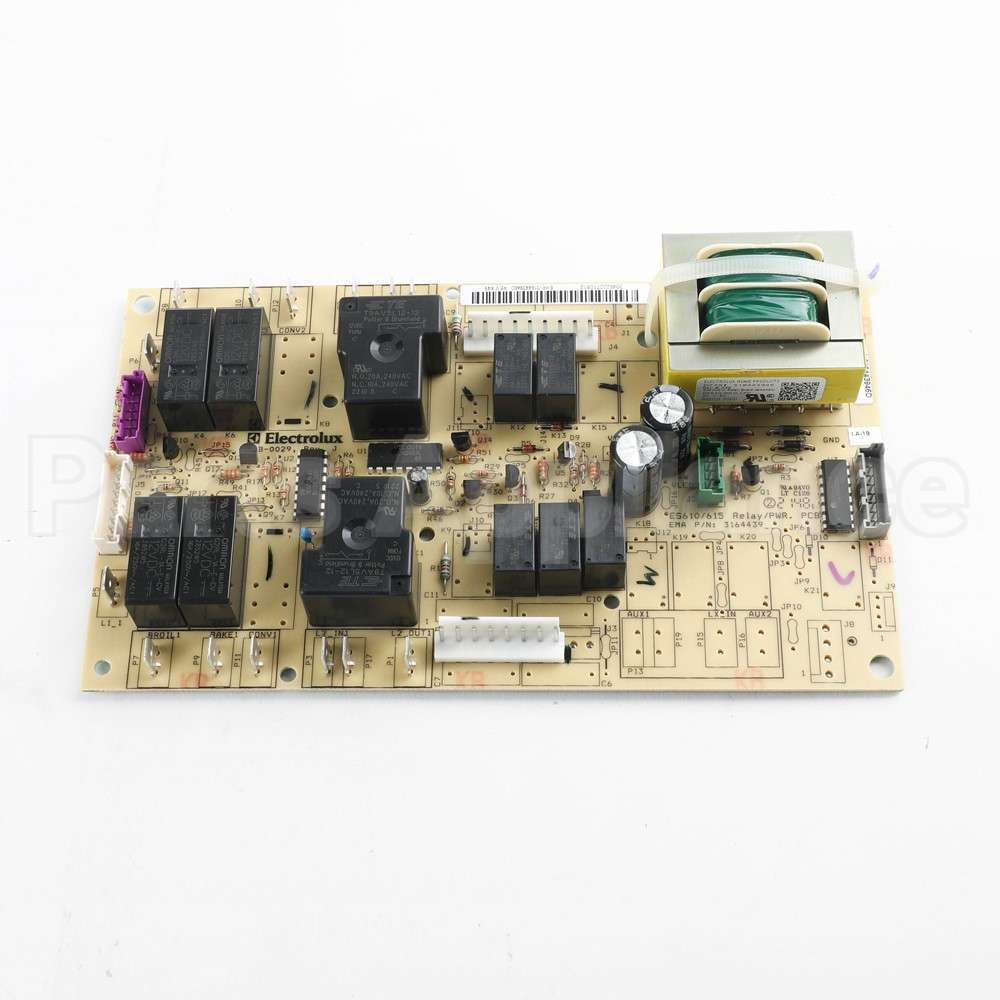 316443946 Frigidaire Board