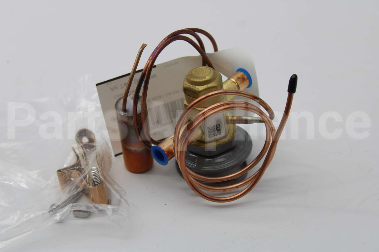 33B0043N03 Climatemaster 3/8X3/8 R410A 2Ton Txv B15 30"