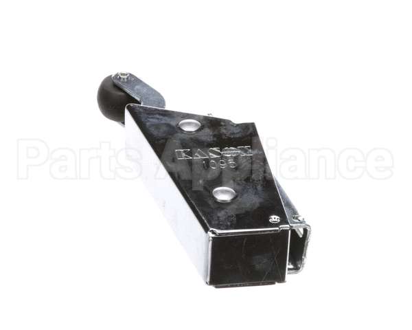 35-01490 Master-Bilt Door Closure