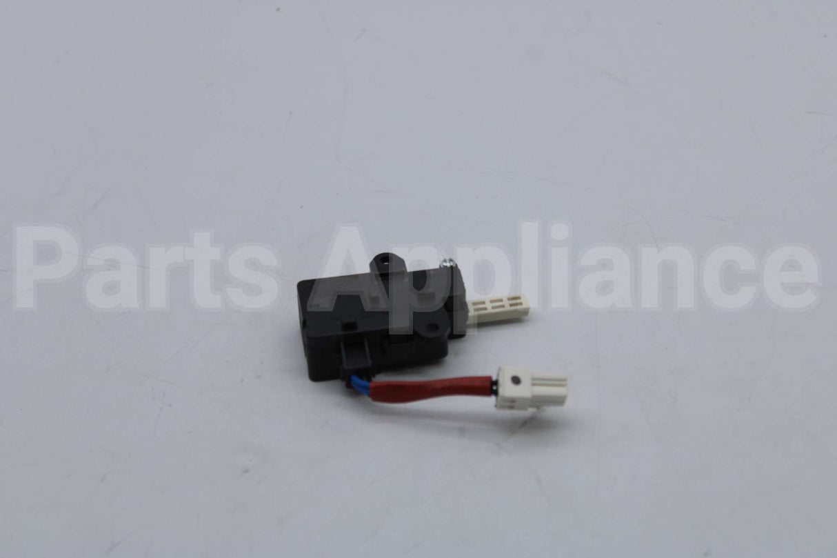 5304511338 Frigidaire Lock Assemby