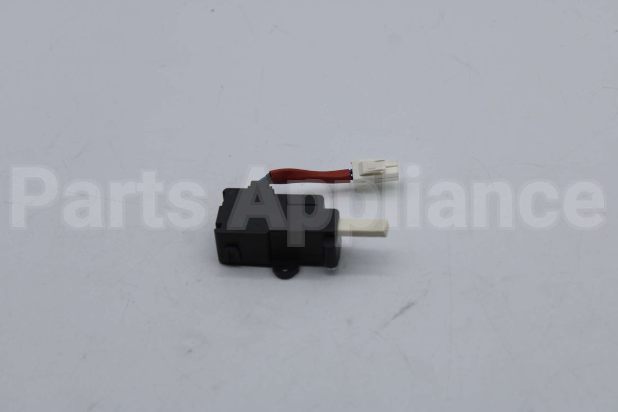 5304511338 Frigidaire Lock Assemby