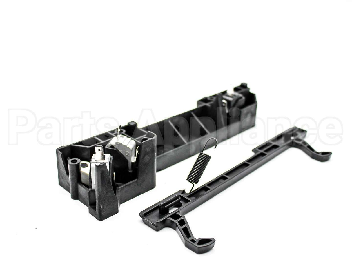 5304522899 Frigidaire Latch