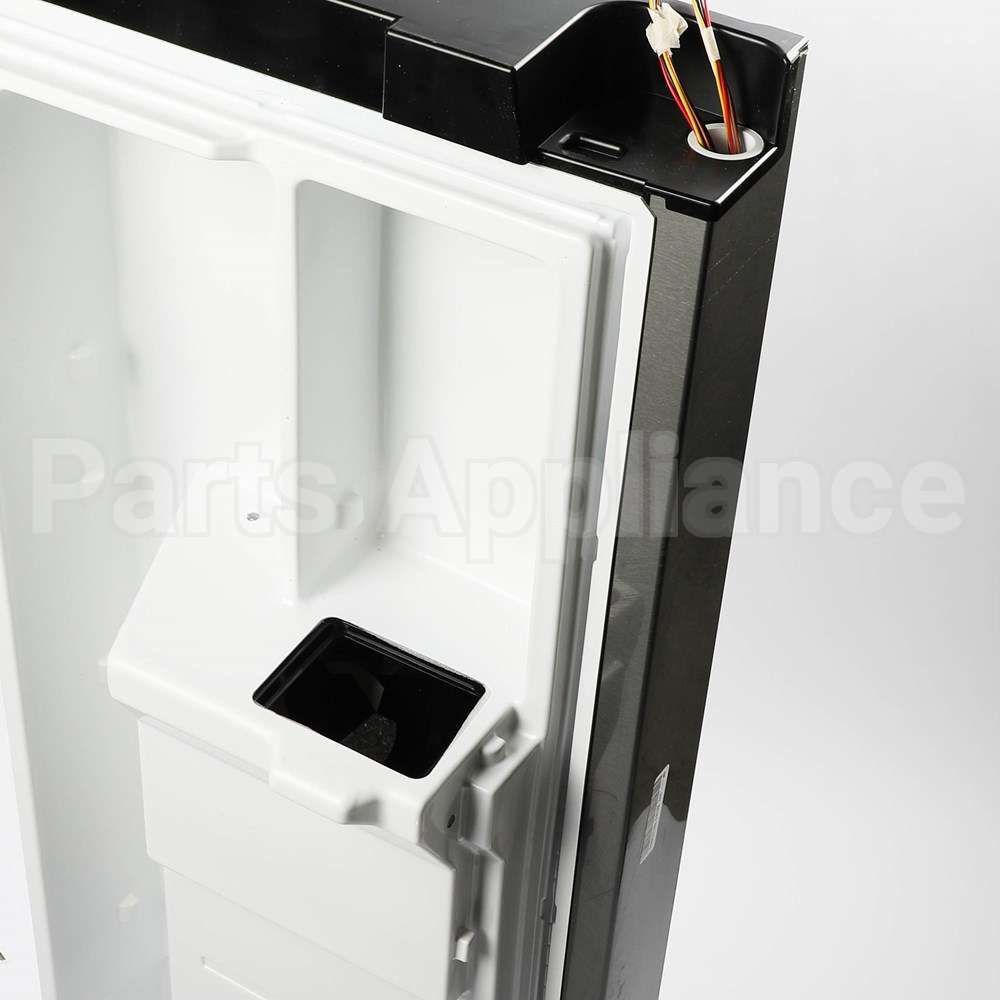 5304530762 Frigidaire Door Assembly