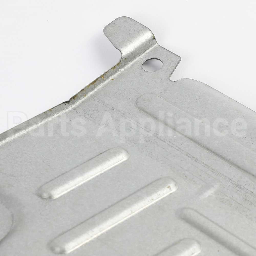 5304534662 Frigidaire Baffle