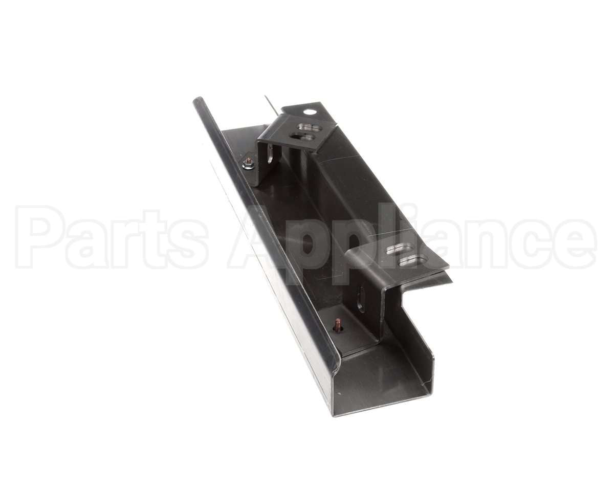 6911-6 Montague Guard Rail Front 18