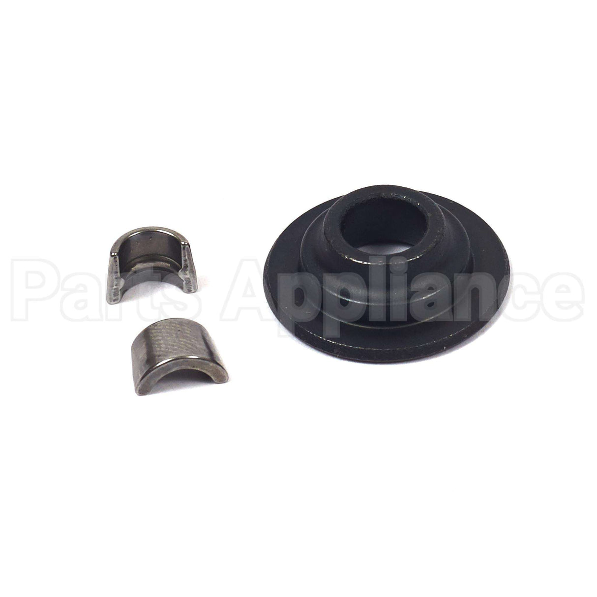 7011938SM Briggs & Stratton Retainer Spout