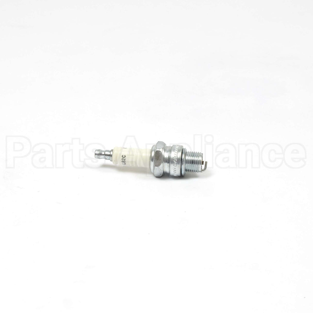 811 Champion L82C Sm Eng Spark Plug
