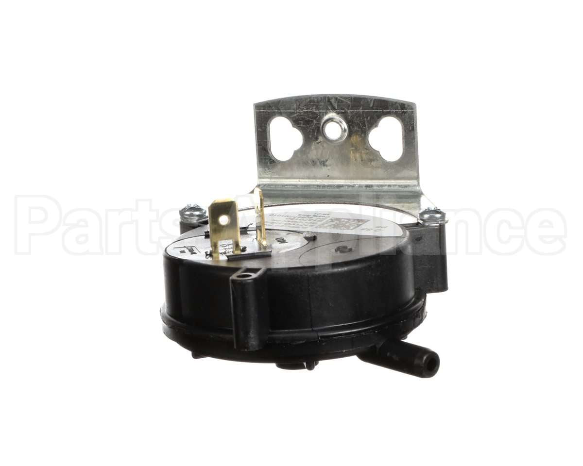B1370150 Goodman 0.85"Pf Spst Pressure Switch