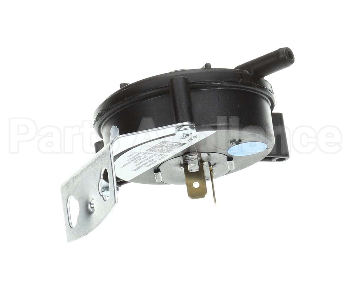 B1370176 Goodman 0.47"Wc Spst Pressure Switch