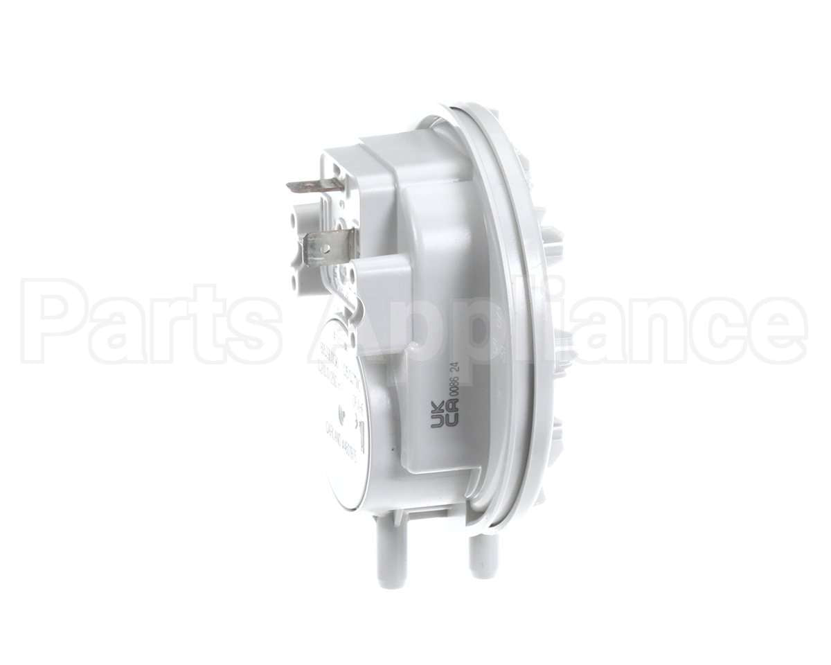 CK4601976 Garland Air Pressure Switch W/ Bracket