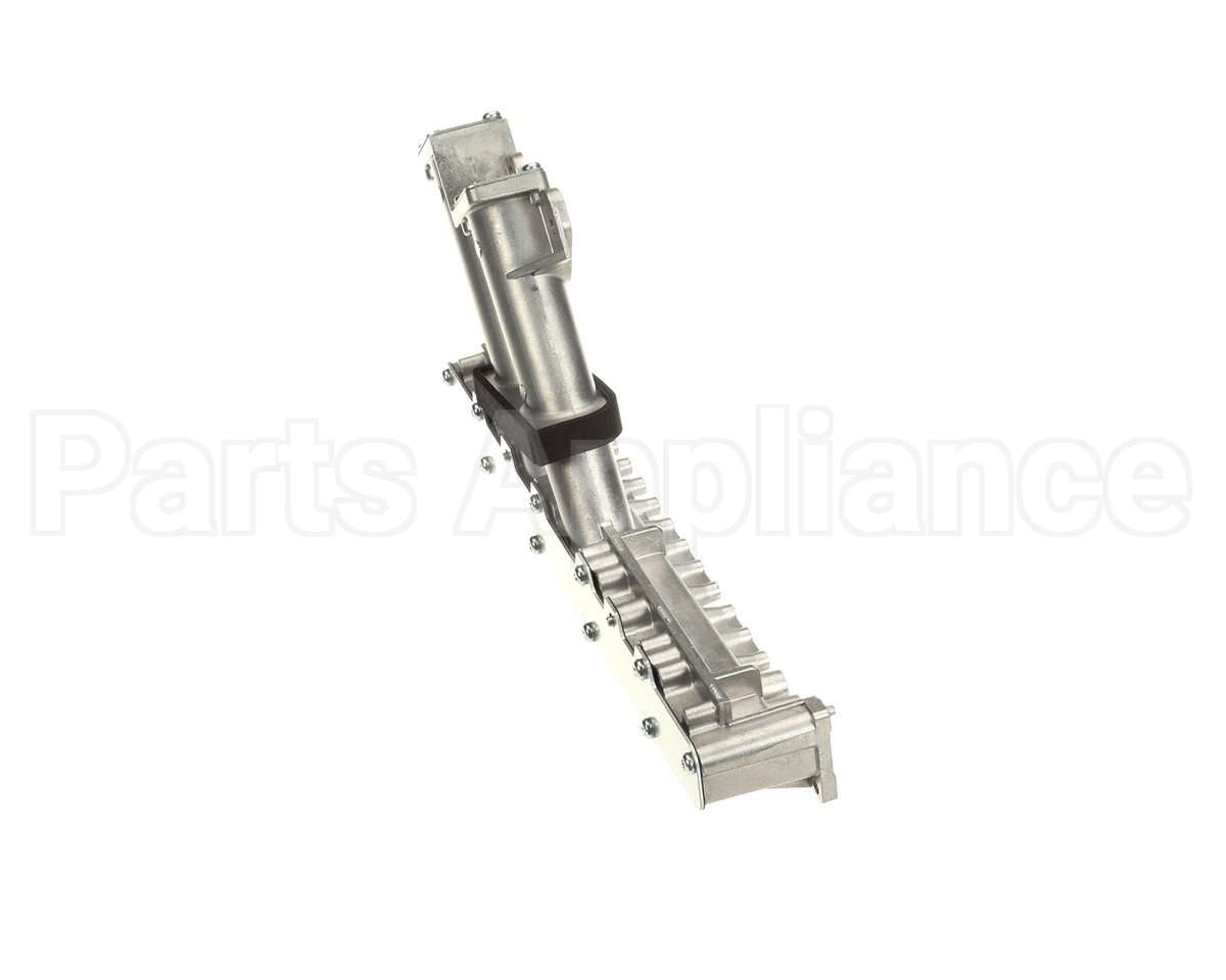CU195-200-B Rinnai Manifold Assembly (104) 2424Wc