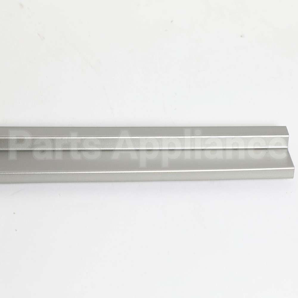 DA64-05215A Samsung Trim Door-Right;Brr9000M,Abs,Xm-0900,Vf