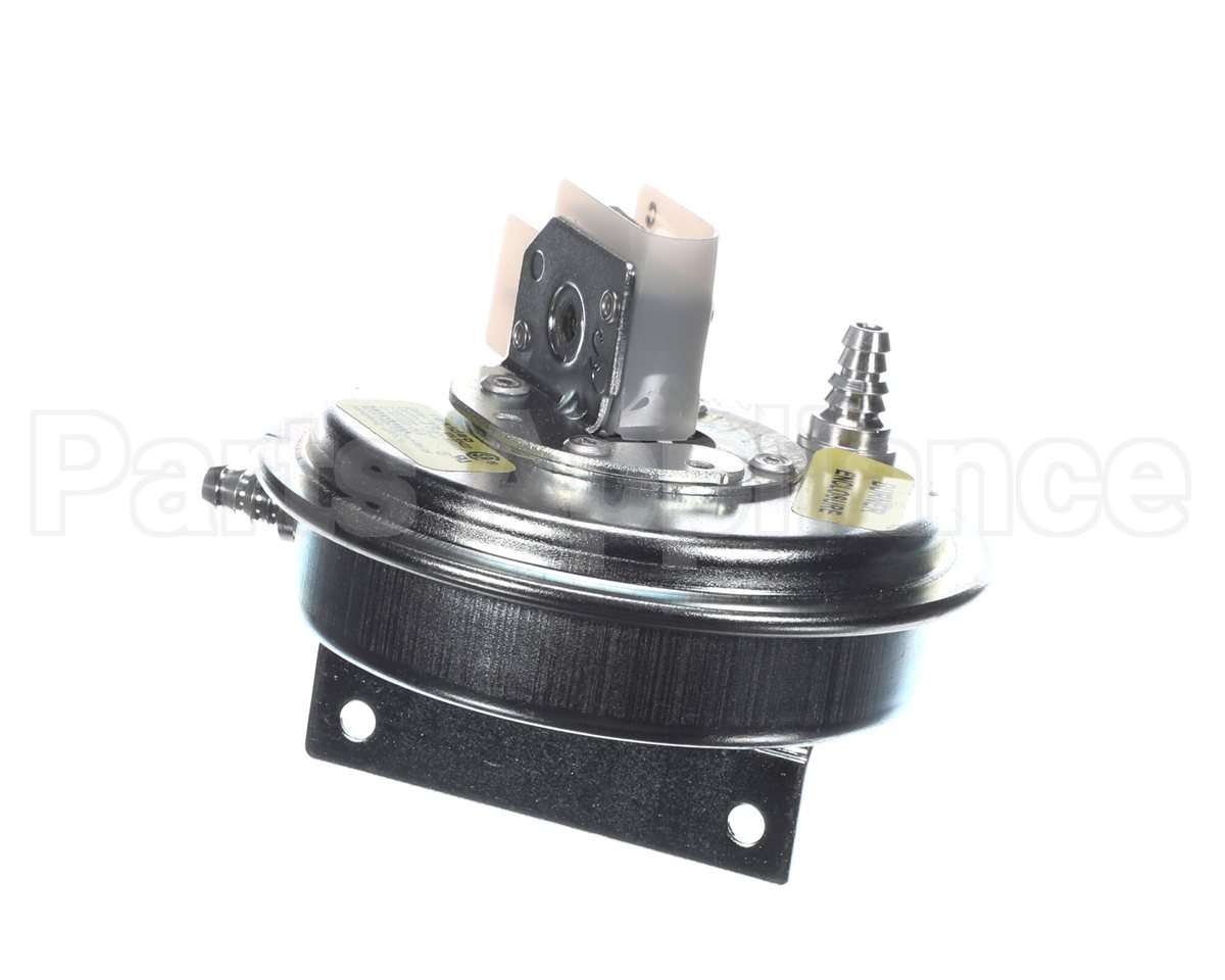 HK06NB065 Bryant Payne Pressure Switch Spst Cls .8"Wc