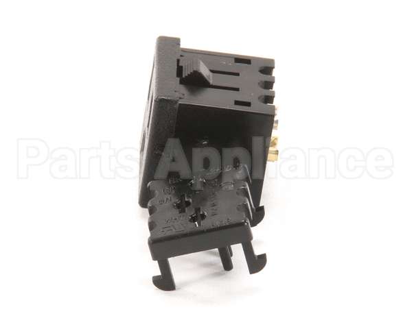 MS01-197 Henny Penny Receptacle-125V/Nema 5-15R