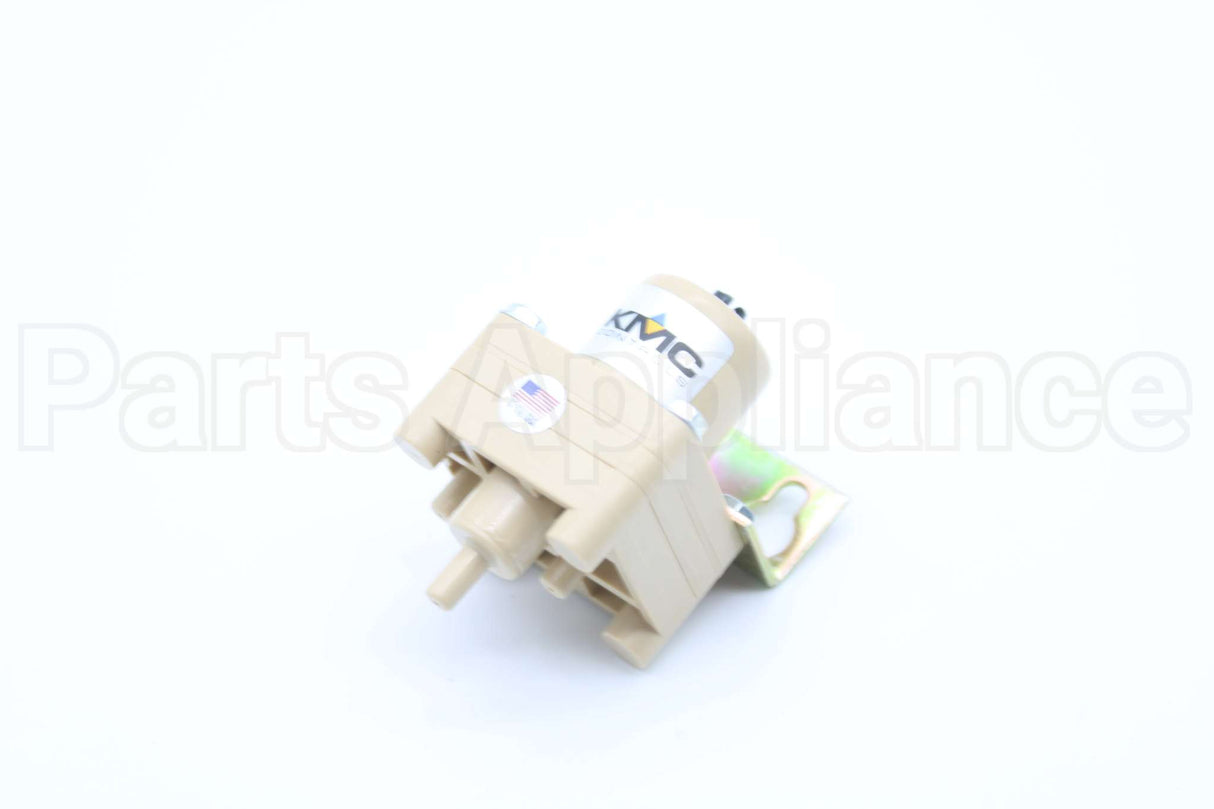 RCC-1112 Kmc Controls Rev.relay, 8#C/O, W/Brkt.