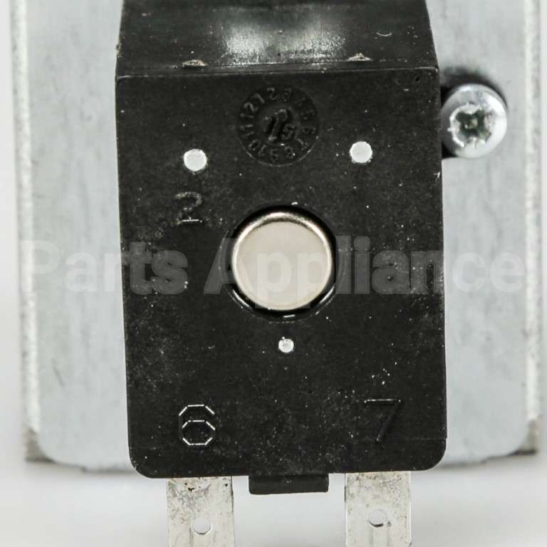 W10911971 Whirlpool Valve-Soln