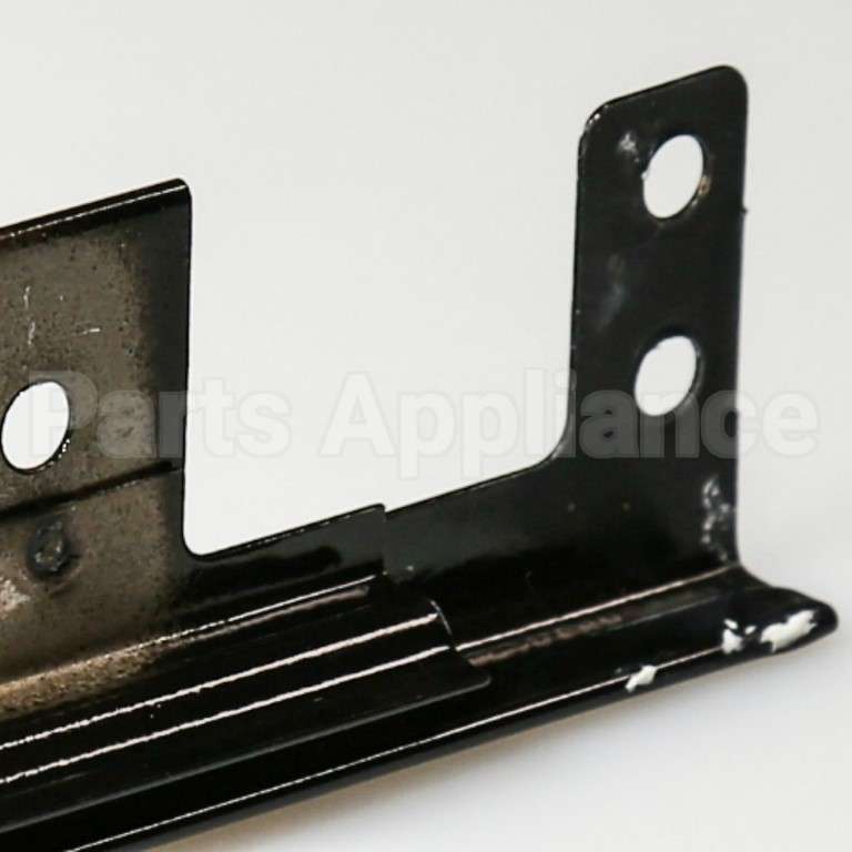 WB07K10232 GE Trim Bottom Asm