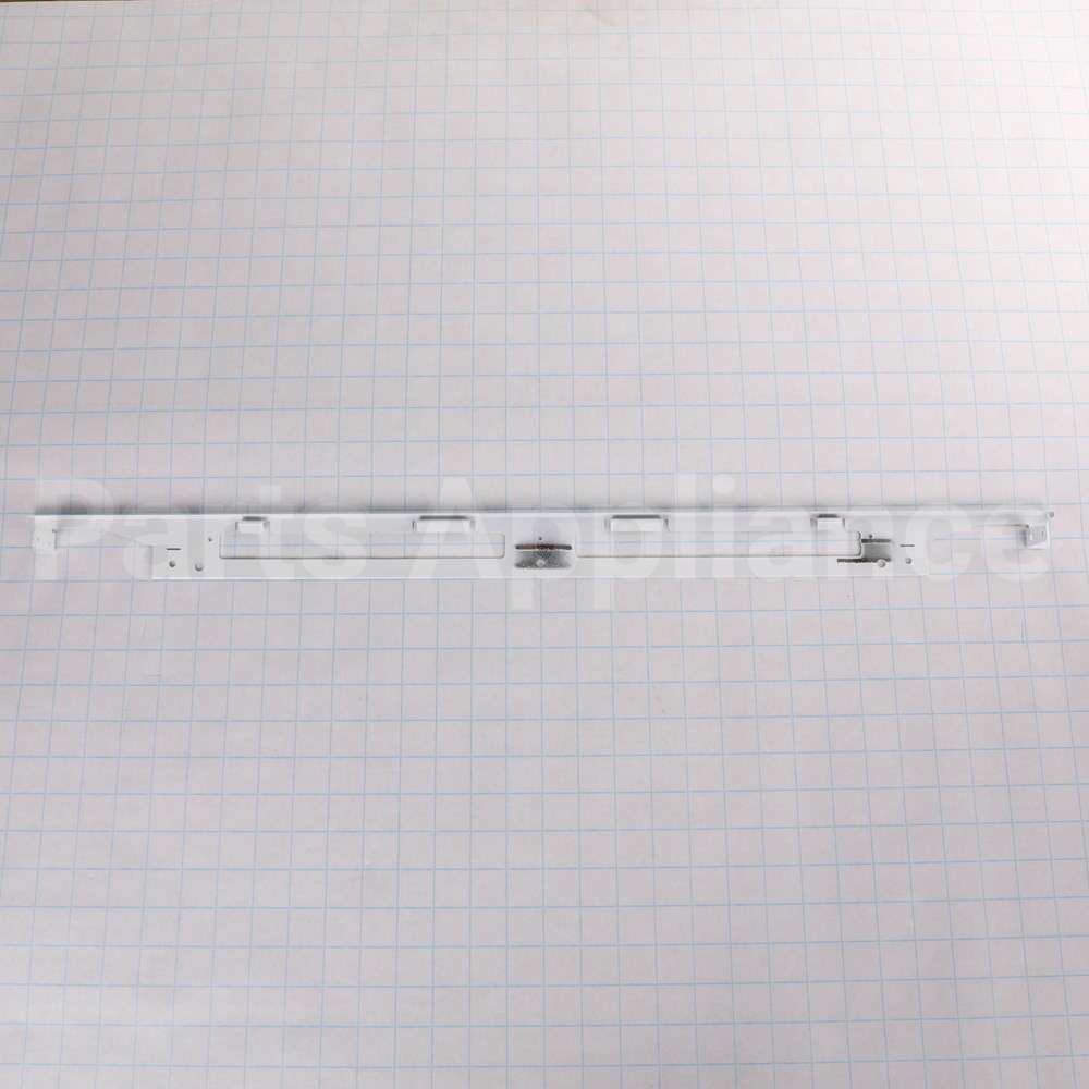 WB07X42948 GE Bottom Trim Chanel White