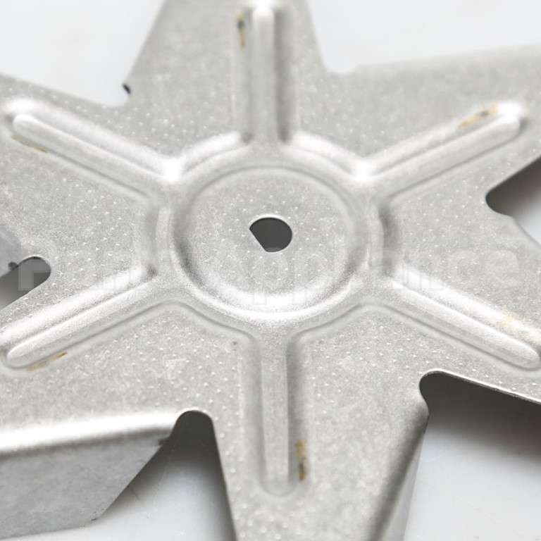 WB2X8351 GE Blade Fan