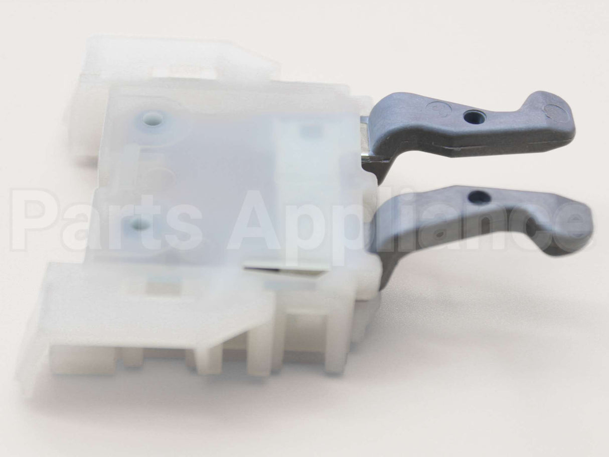 WD12X24648 GE Door Striker Asm