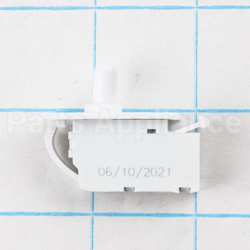 WR01X27249 GE Switch Door