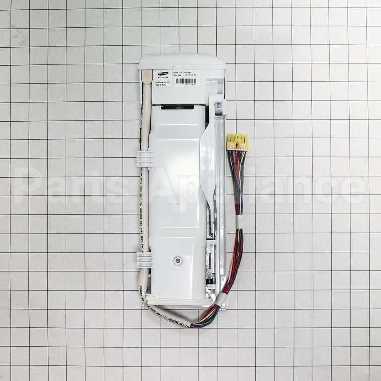 WR30X10131 GE Refrigerator Ice Maker Assembly