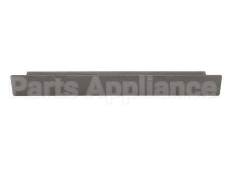 000000555 Manitowoc Ice Cover/Trim - Door Gry