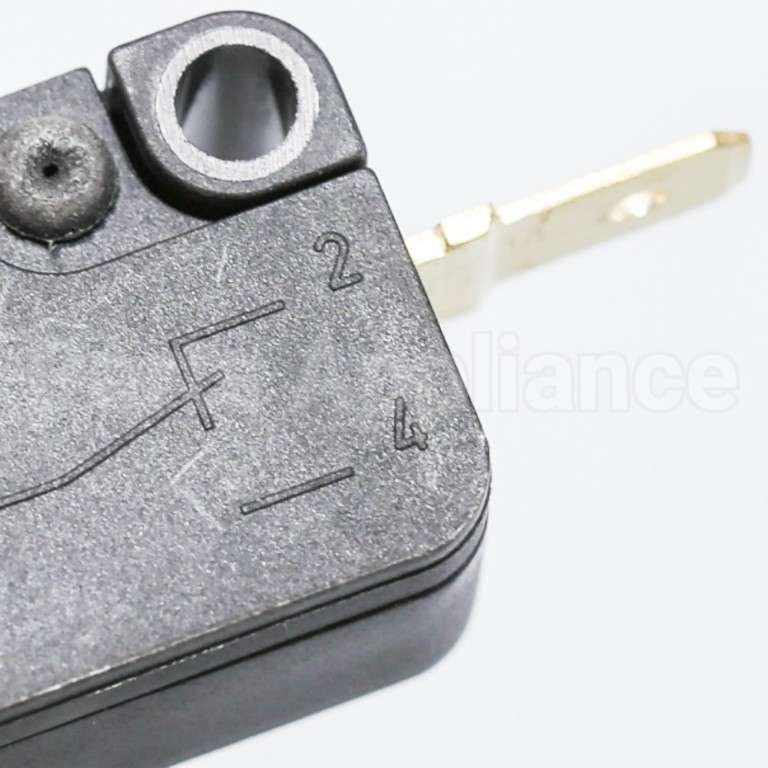 00603900 Bosch Switch