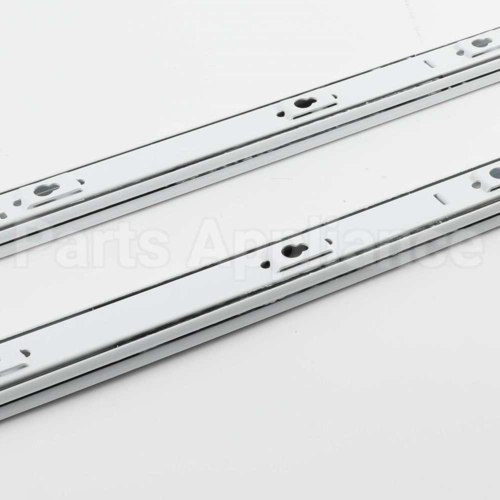 00790413 Bosch Rail