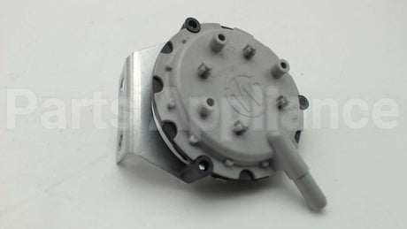 0130F00505 Amana-Goodman -0.70"Wc Spst Pressure Switch