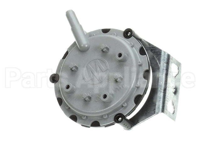 0130F00505 Goodman 0.70"Wc Spst Pressure Switch