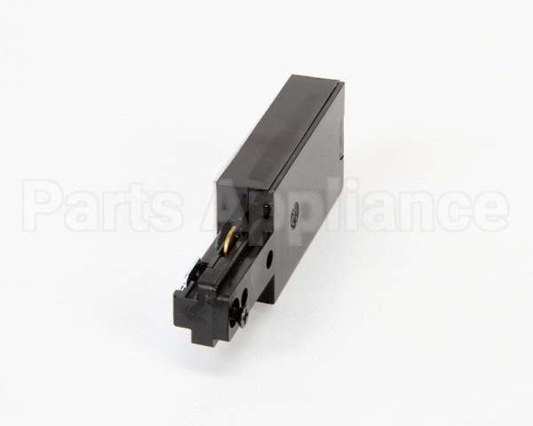 02.19.170.01 Hatco Track Starter 1/2" C0Nduit Blk