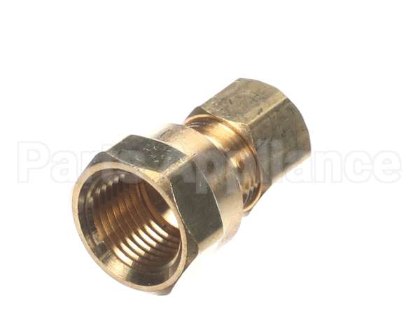 1.5690 Synesso Fitting, Pump Outlet, 66X6X6