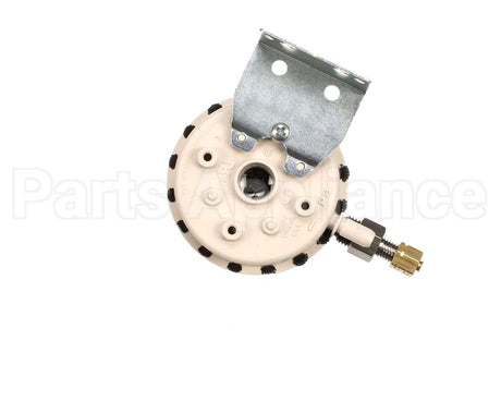 100294585 Lochinvar & A.o. Smith .68" Pressure Switch