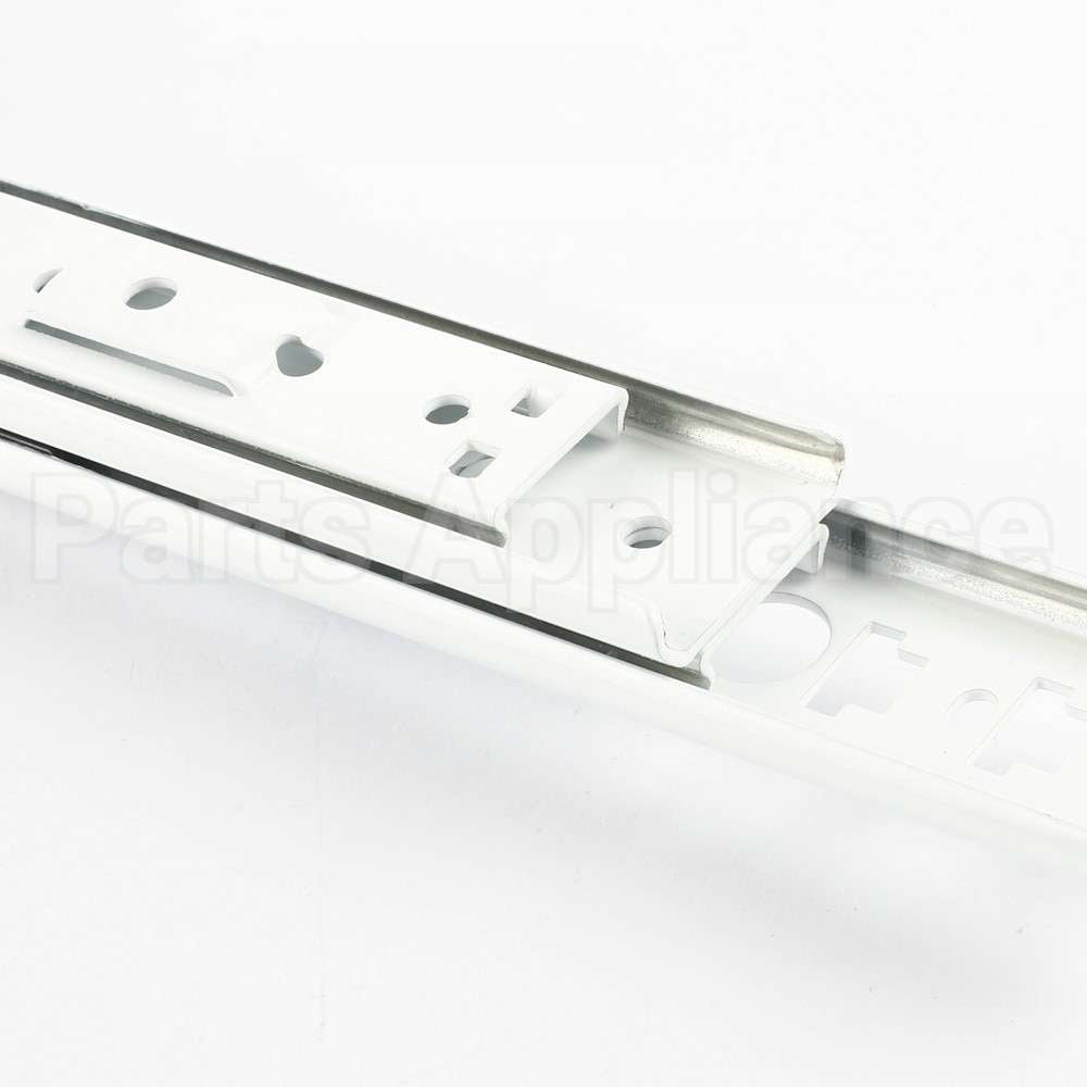 12041258 Bosch Rail