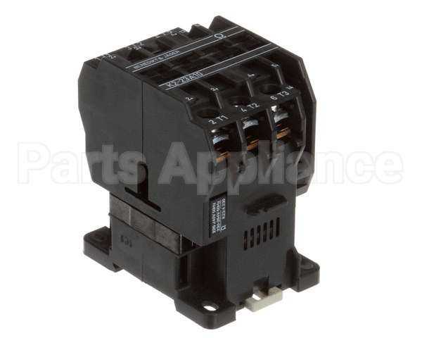 122042 Groen Contactor, Benedict Jaeger