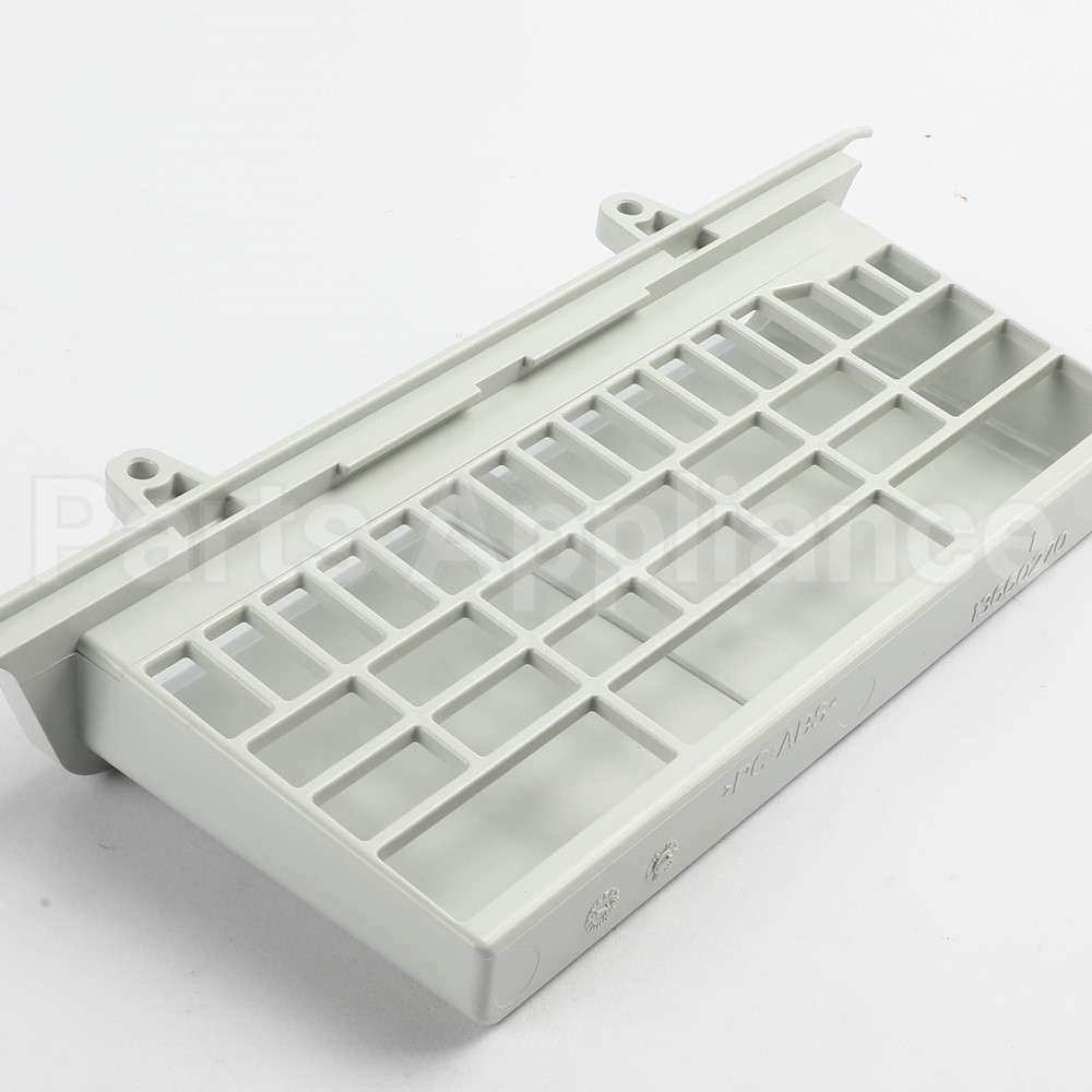 136602703 Frigidaire Grating