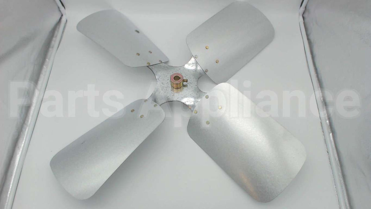 LA01EW032 Carrier 30"Dia 22Deg 5/8" Cw 4Bld Fan
