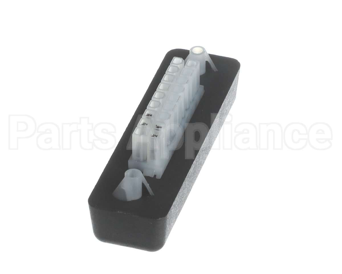 2620160 Prince Castle Plug End Cap