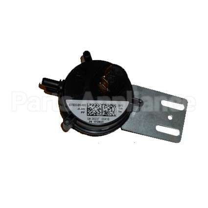 27W17 Lennox Press Switch 101256-01 (0.85)