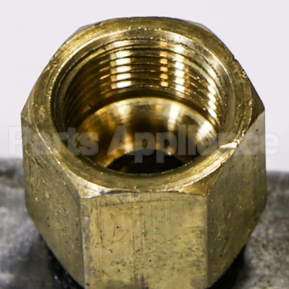 316551202 Frigidaire Manifold